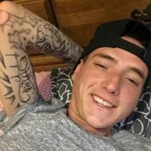 Meet your Posher, Tanner